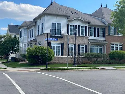 24921 Somerby Dr — Photo 2
