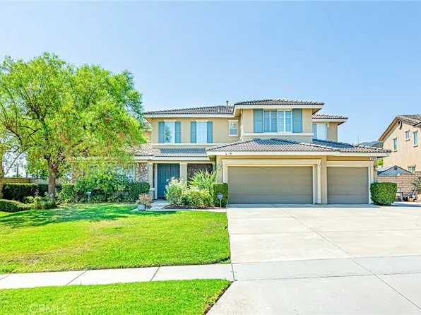 3511 Christopher Ln, Corona, CA 92881