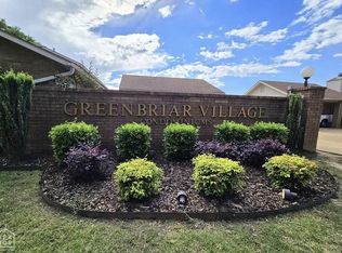 2705 Greenbriar Dr, Jonesboro, AR 72401