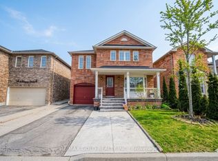 11 Schooner Dr, Brampton, ON L7A 2Y9
