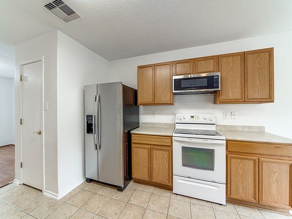 5th image of 4811 San Cristobal