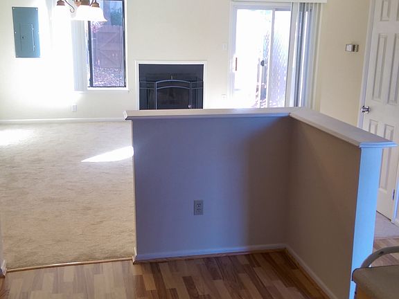 4th image of 1904 Airy Cir