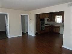 4th image of 6808 Woodside Dr