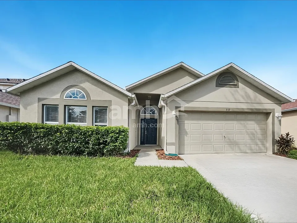 337 Grand Royal Cir