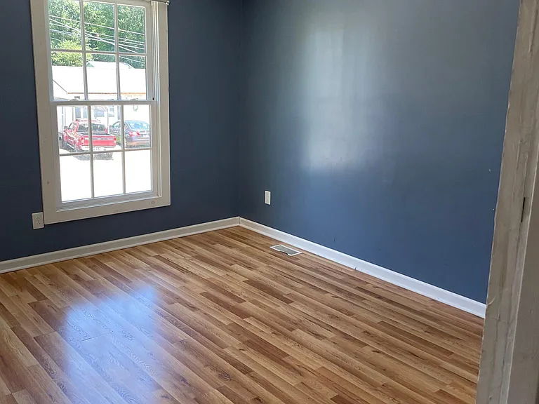 210 Rebel Hill St — Photo 3