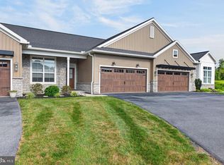 766 Aurora Dr, Mechanicsburg, PA 17055