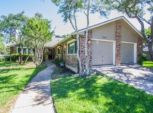 11218 Stormy Ridge Rd, Austin, TX 78739