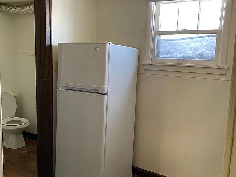 Park Apartments — Photo 23