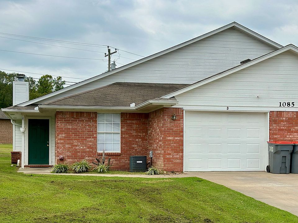 1st image of 1060-1095 Farley Cir #B