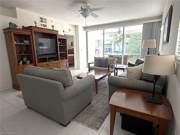 4th image of 6816 Satinleaf Rd S APT 104