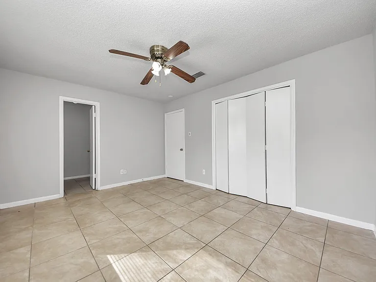 1911 Hammerwood Dr — Photo 29