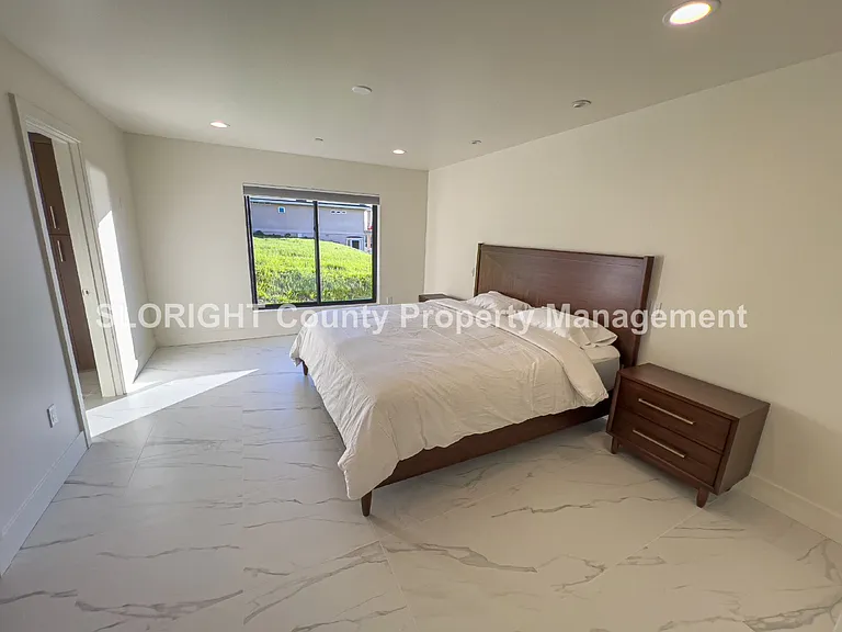 2670 Laurel Ave — Photo 22