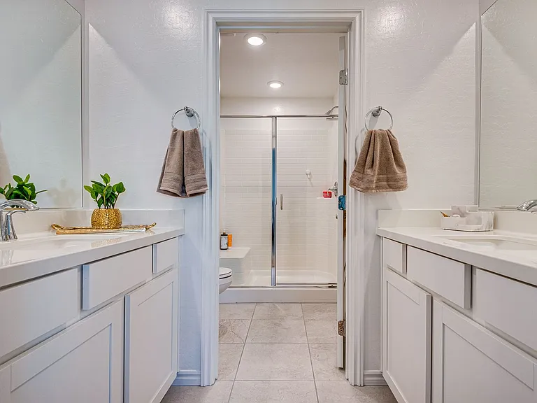 10718 Lilestone Ct — Photo 4