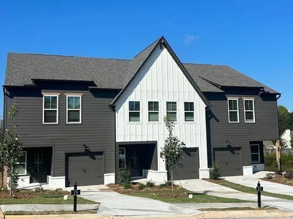 54 Fausett Ln, Dawsonville, GA 30534
