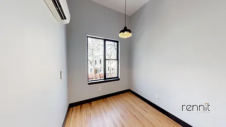 Rented by Rennit Inc.