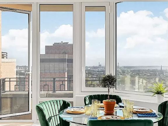 4th image of 67 Livingston St Floor 12
