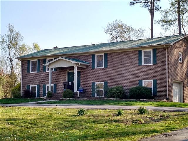 1st image of 2730 New London Dr