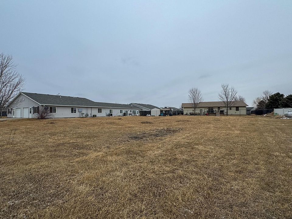 2nd image of Prairie Eagle Cir