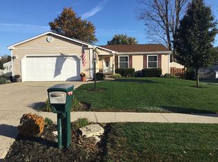688 Woodthrush Dr, Cincinnati, OH 45244