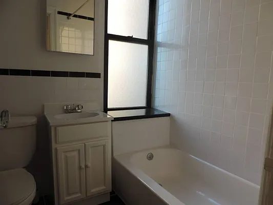 Rented by Living New York | media 5