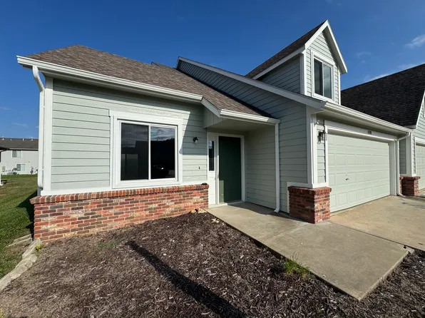 408 Trent Ct, Lawrence, KS 66049