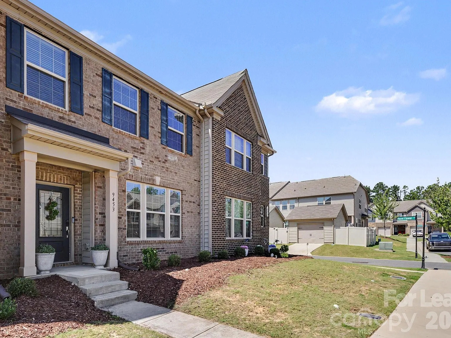 3 bed, 2.5 bath, $2,900 — Photo 3