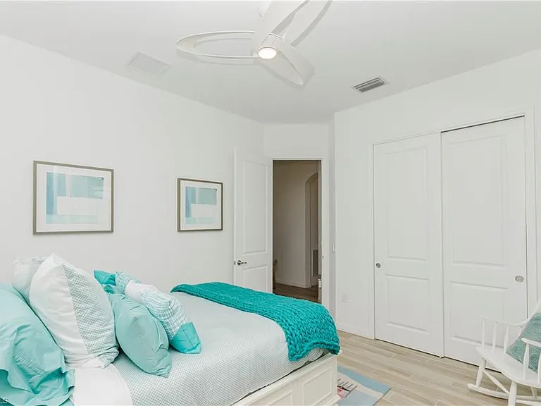 6075 Artisan Ct — Photo 21