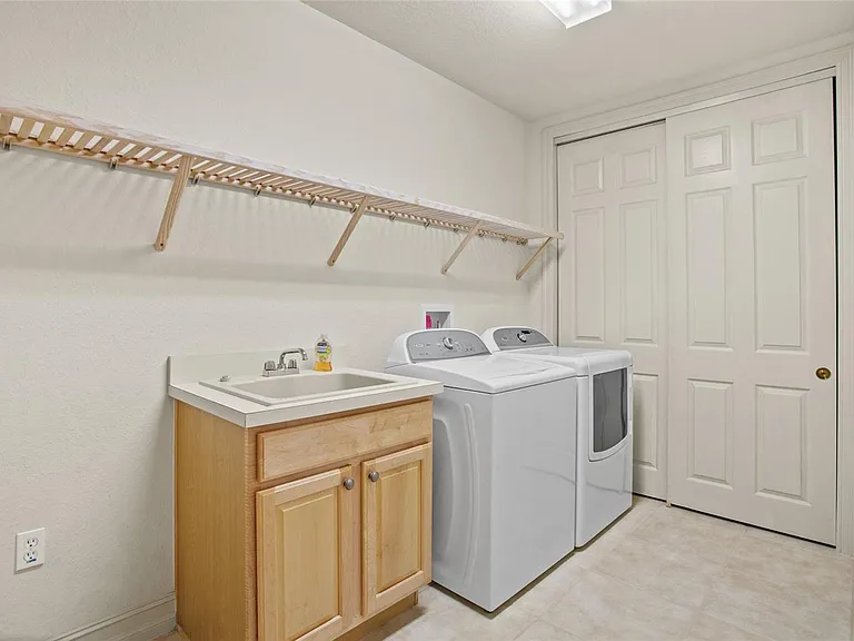 26207 Avenida Las Colinas — Photo 31