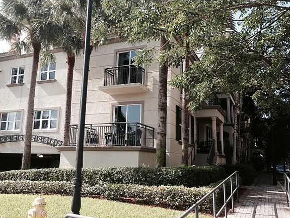 2nd image of 2609 NE 14th Ave APT 119