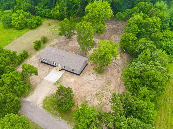 4600 Thompson Ave, Grandview, TX 76050