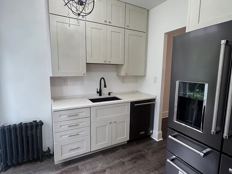 61-25 Madison St #1 — Photo 10