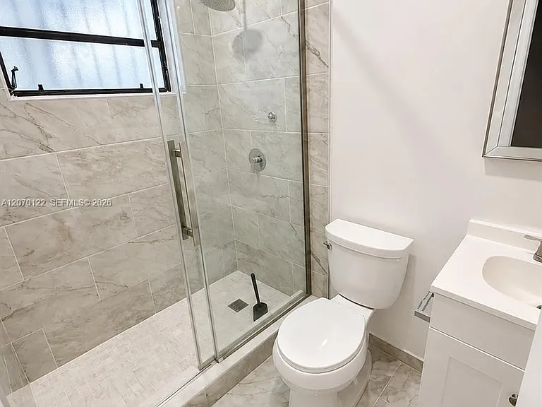 2219 SW 137th Pl — Photo 20