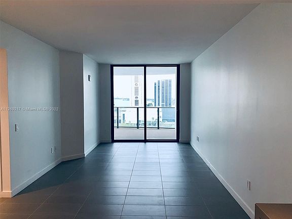 5th image of 1600 NE 1st Ave APT 1501