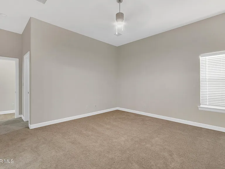 13931 Sky Harbor Ave — Photo 30