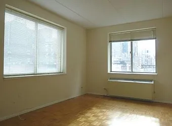 Rented by Siderow Residential Group