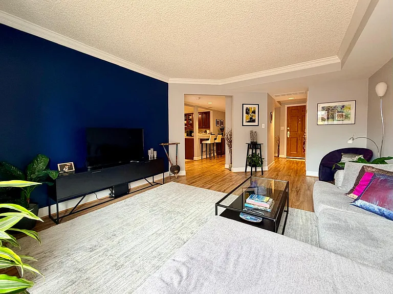 1080 Wisconsin Ave NW #2004 — Photo 12