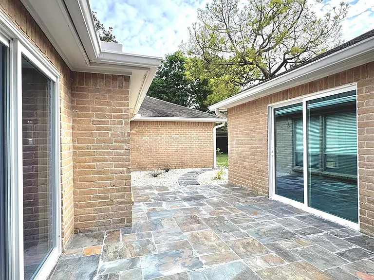 14307 Piping Rock Ln — Photo 14