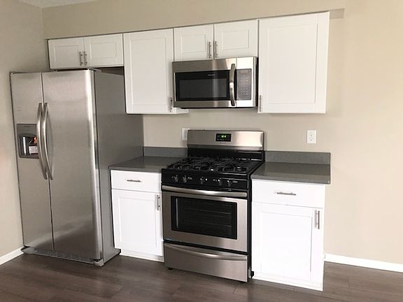 4th image of 4342 Sunbury Dr