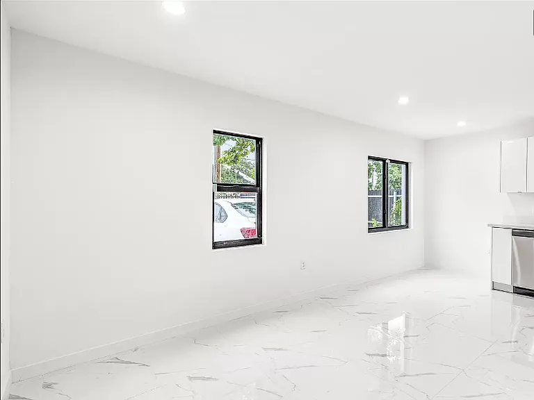 1825 NW 68th St #1 — Photo 7