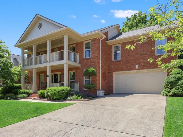 1121 Andover Forest Dr, Lexington, KY 40509