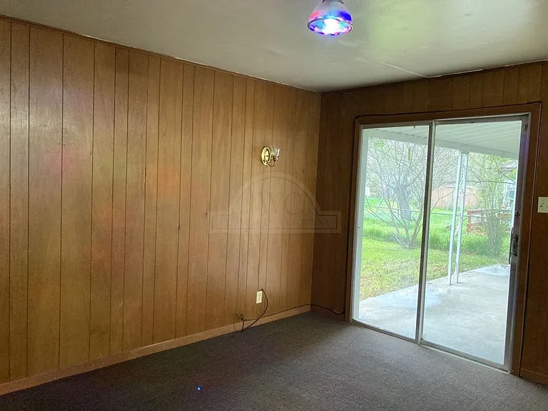 310 Prather Dr — Photo 5