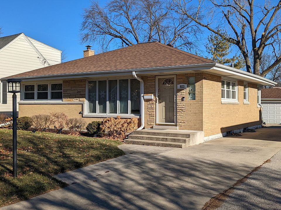 923 N Kennicott Ave, Arlington Heights, IL 60004 Zillow