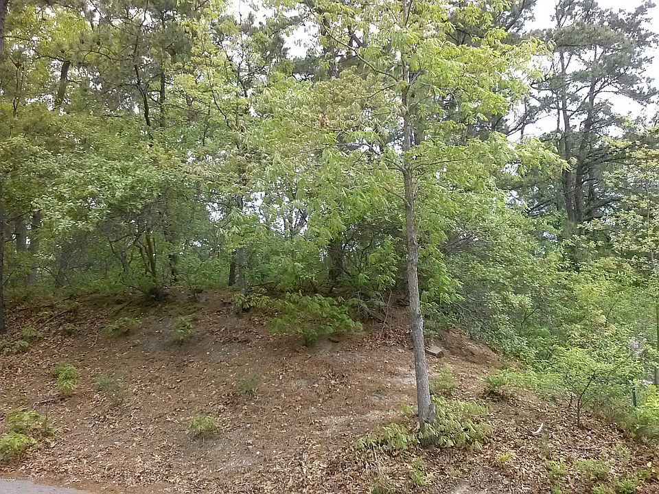 1st image of 2001 8th Avenue