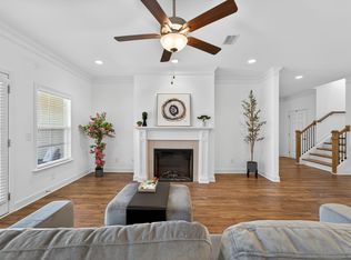 2408 Stonecenter Ln, Murfreesboro, TN 37128