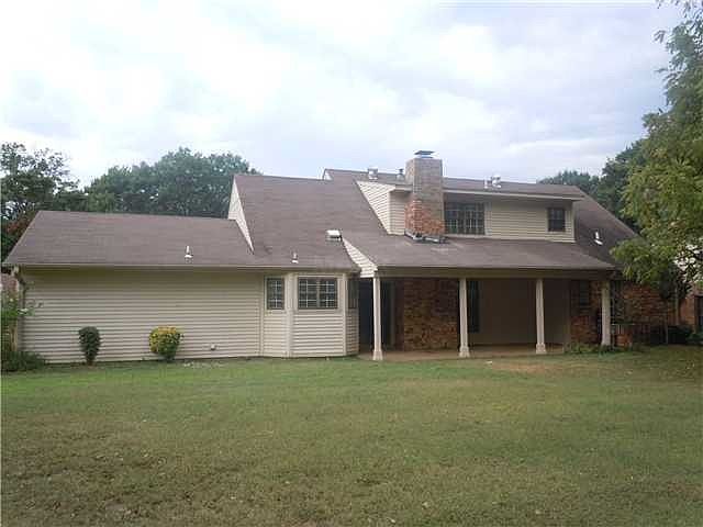 2nd image of 2552 Syon Dr