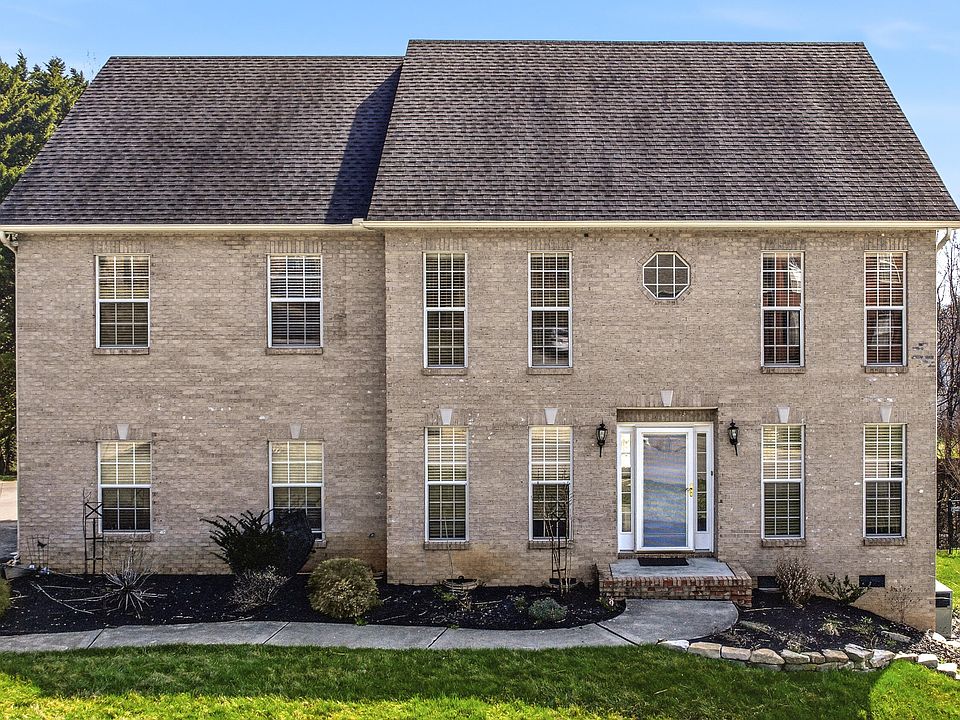 1st image of 5668 Eagle Crest Ln