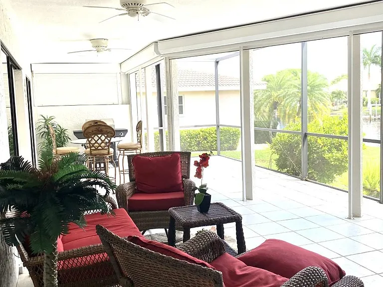 1064 Cimarron Dr — Photo 33