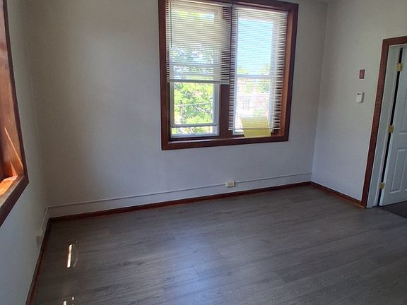 4th image of 5851-57 N Camac St #5