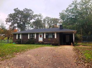 520 Lake Rd, Fulton, MS 38843