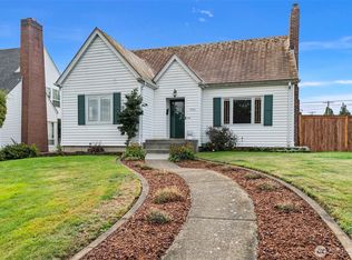 242 S 58th St, Tacoma, WA